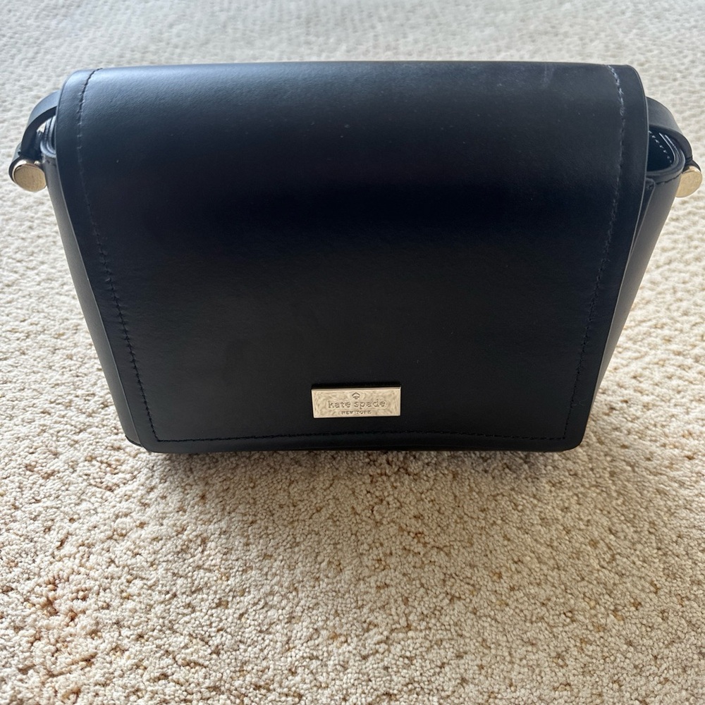 Kate Spade Avva Arbour Hill Women’s Leather Crossbody Bag Purse Black/Pink